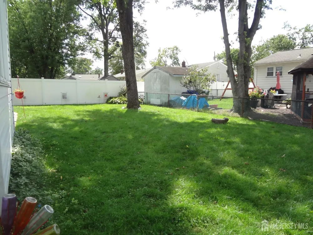 4 Wilbur Terrace Sayreville, NJ 08872
