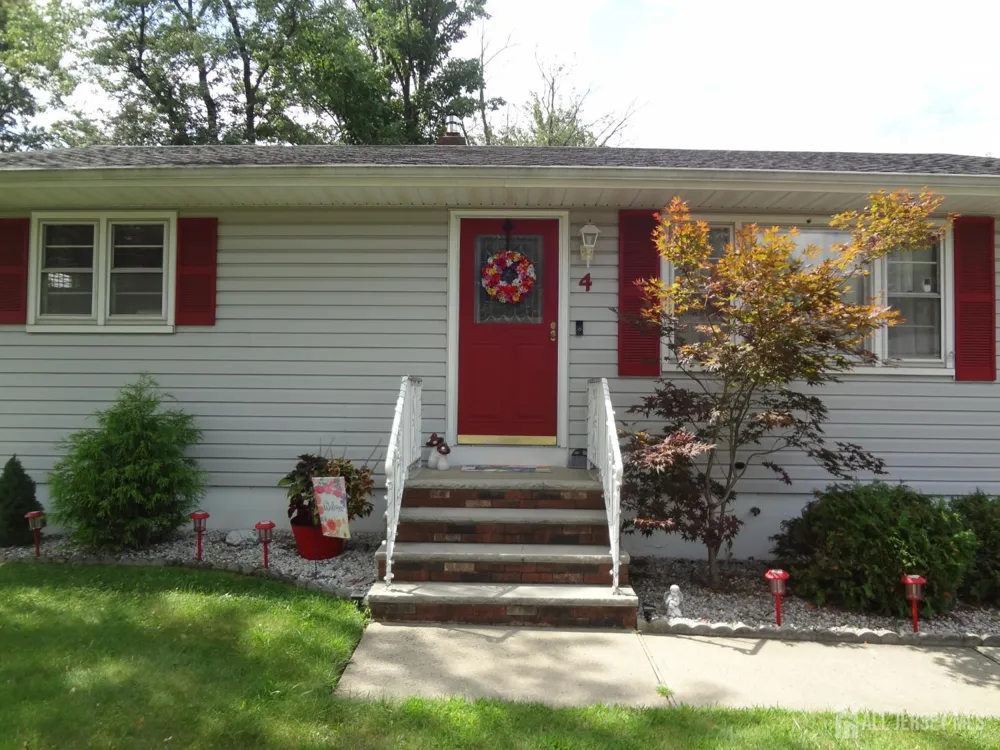 4 Wilbur Terrace Sayreville, NJ 08872