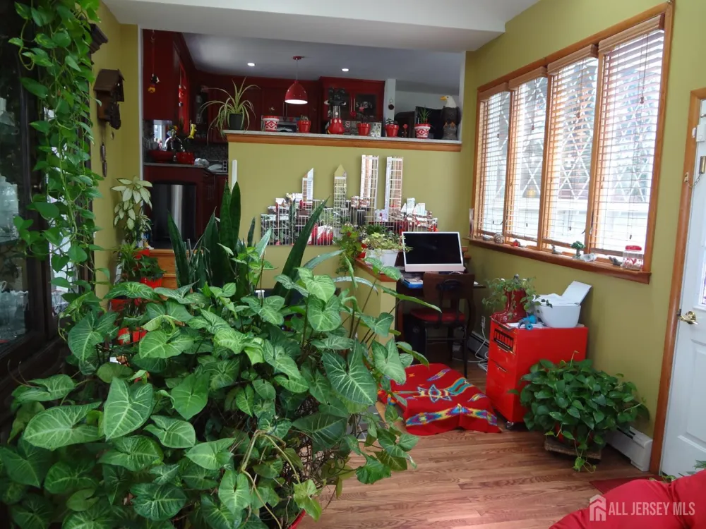 4 Wilbur Terrace Sayreville, NJ 08872