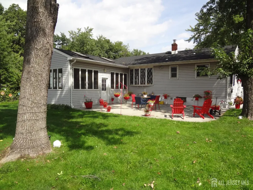 4 Wilbur Terrace Sayreville, NJ 08872