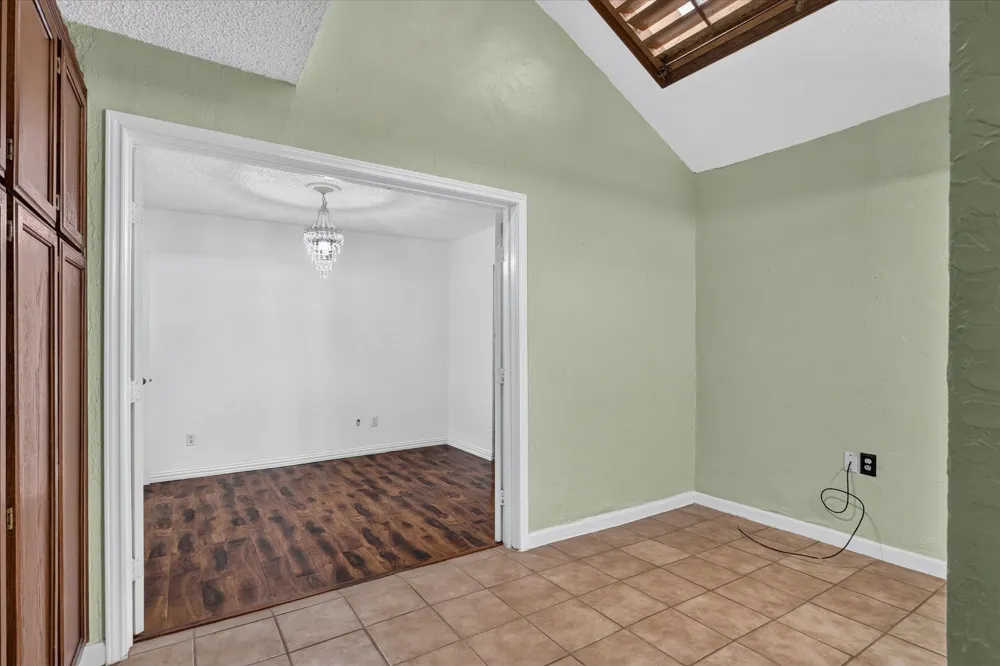 10634 Tall Oak Drive Fort Worth, TX 76108