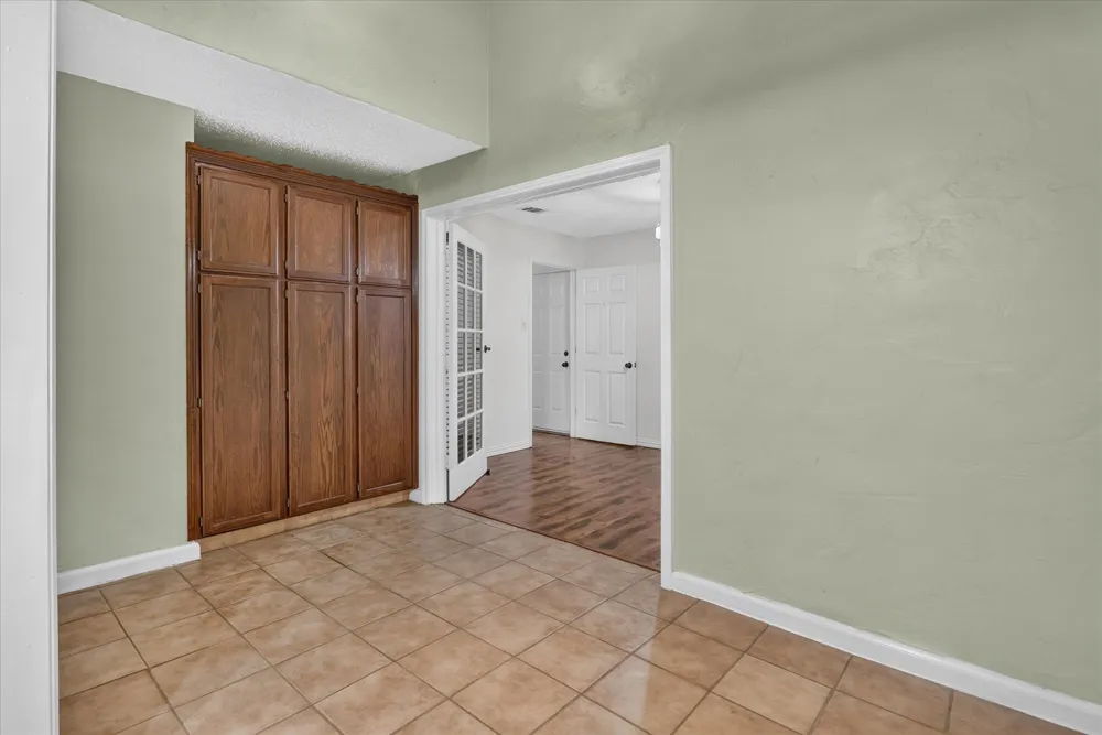 10634 Tall Oak Drive Fort Worth, TX 76108
