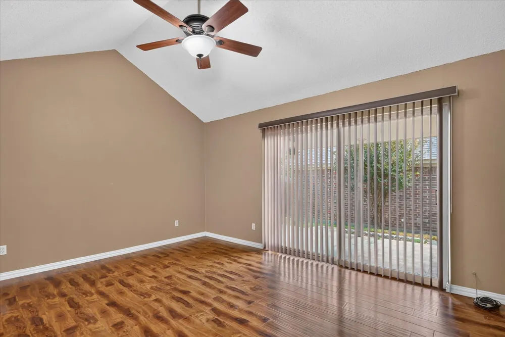 10634 Tall Oak Drive Fort Worth, TX 76108
