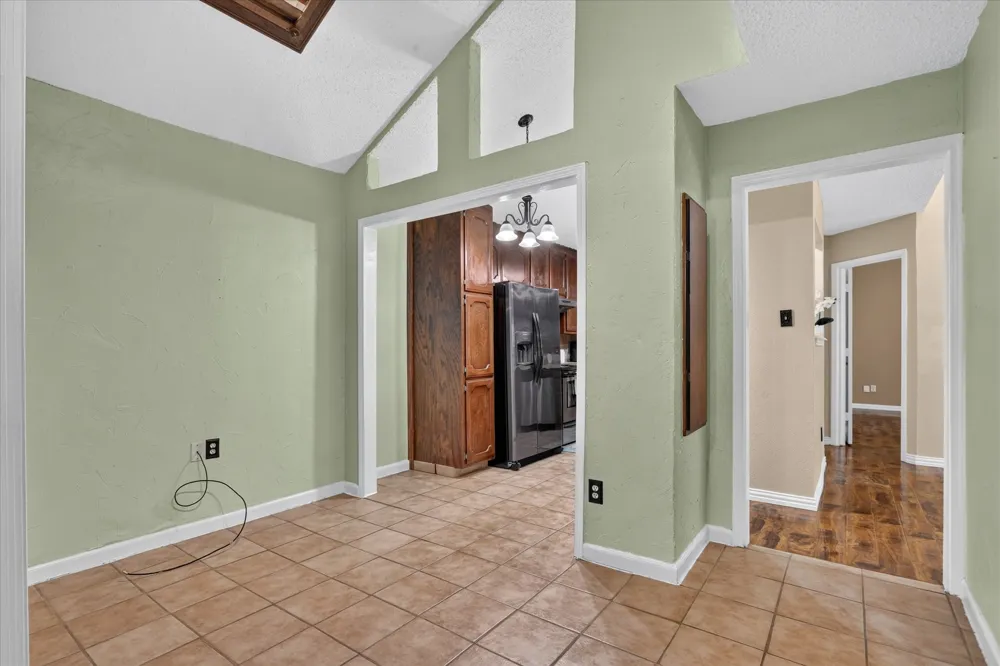 10634 Tall Oak Drive Fort Worth, TX 76108