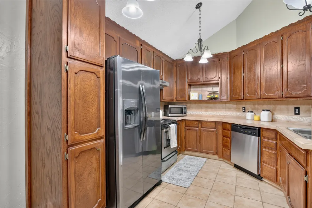 10634 Tall Oak Drive Fort Worth, TX 76108