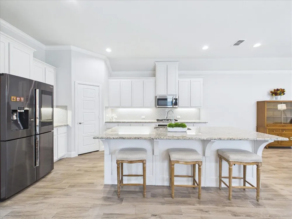 916 Boardwalk Way Argyle, TX 76226