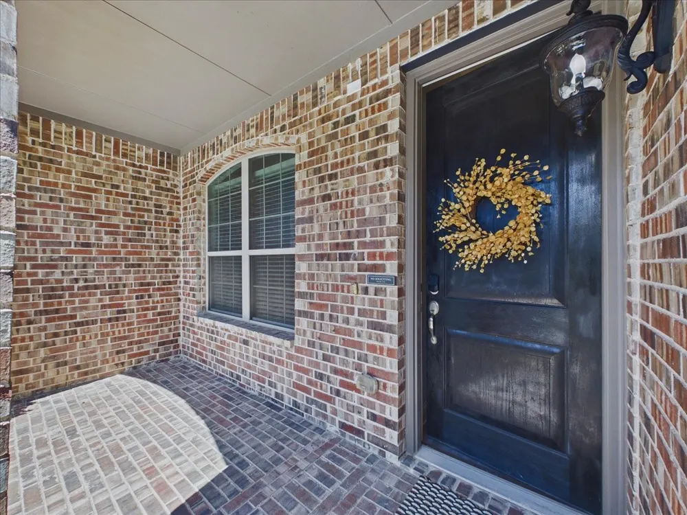 916 Boardwalk Way Argyle, TX 76226