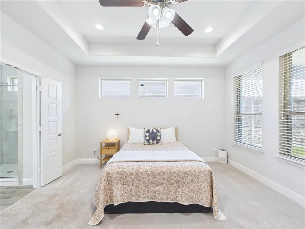 916 Boardwalk Way Argyle, TX 76226