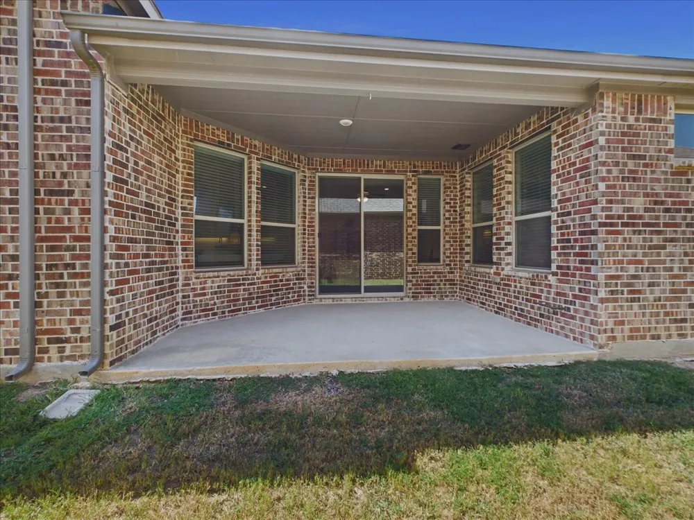 916 Boardwalk Way Argyle, TX 76226