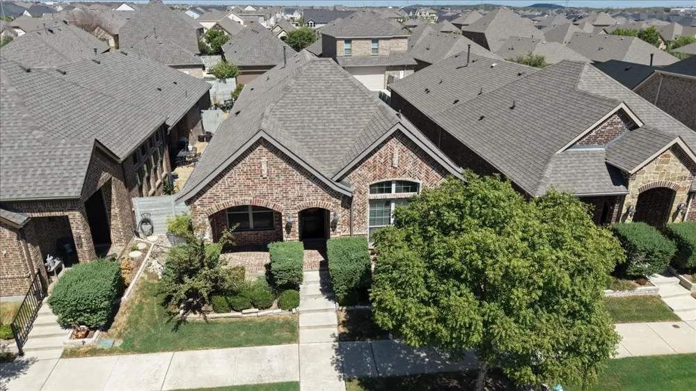 916 Boardwalk Way Argyle, TX 76226