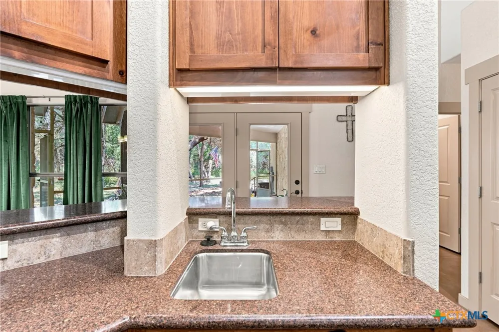 2 Trophy Lane New Braunfels, TX 78132