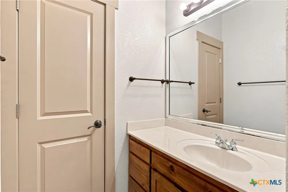 2 Trophy Lane New Braunfels, TX 78132