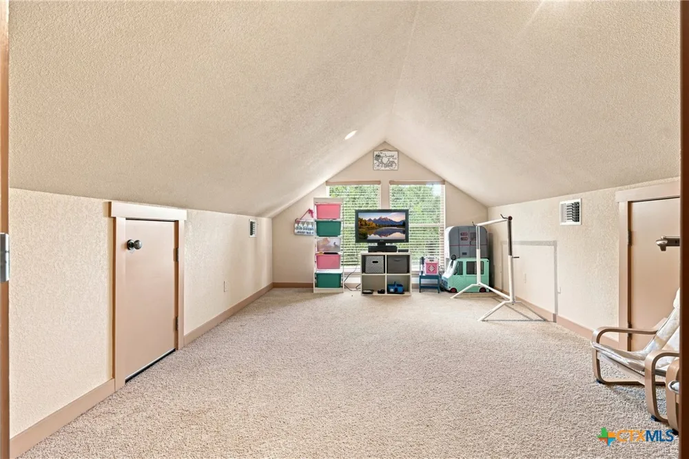 2 Trophy Lane New Braunfels, TX 78132