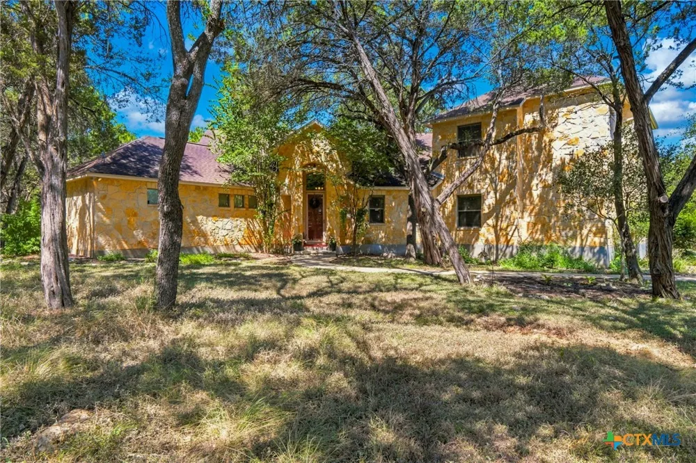 2 Trophy Lane New Braunfels, TX 78132