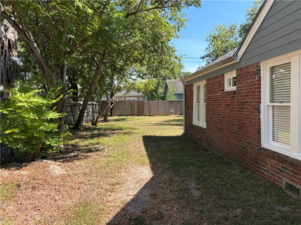 609 Southern Street Corpus Christi, TX 78404