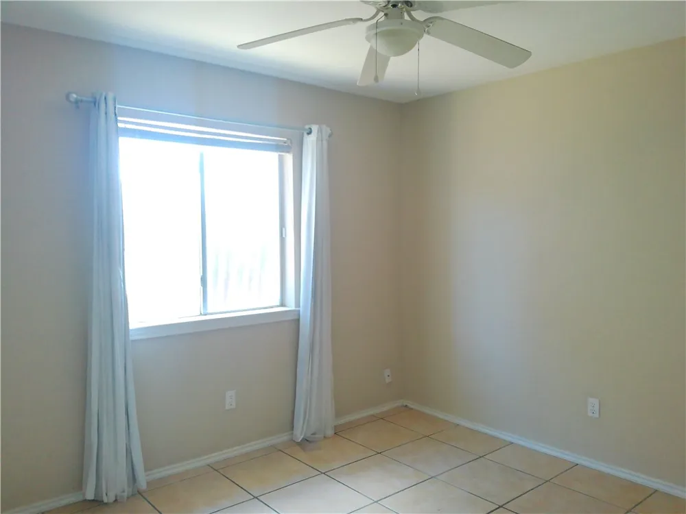 7818 Wolverine Drive Corpus Christi, TX 78414