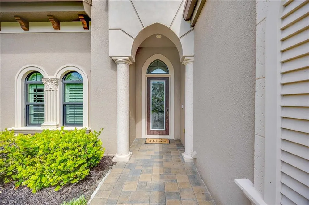 6255 Brunello Lane Naples, FL 34113
