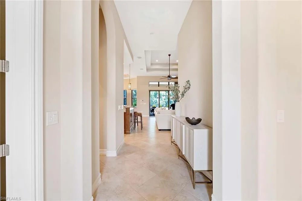 6255 Brunello Lane Naples, FL 34113