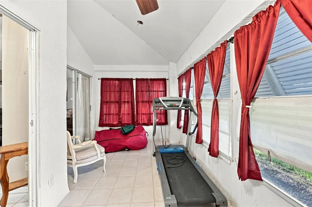 602 MASTERPIECE DRIVE #198 Sun City Center, FL 33573
