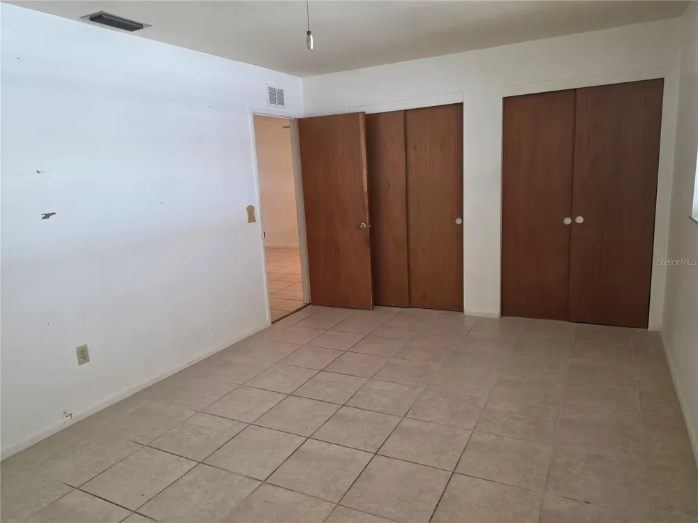 5850 21ST STREET #15 St Petersburg, FL 33714