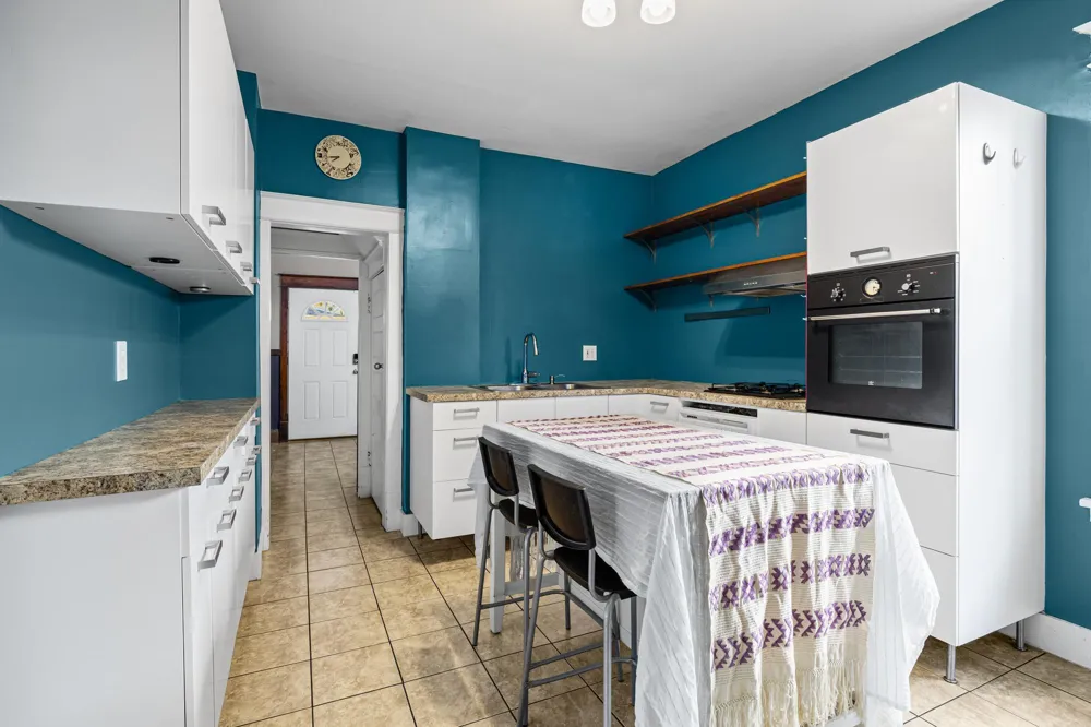 909 Sherburne Avenue Saint Paul, MN 55104