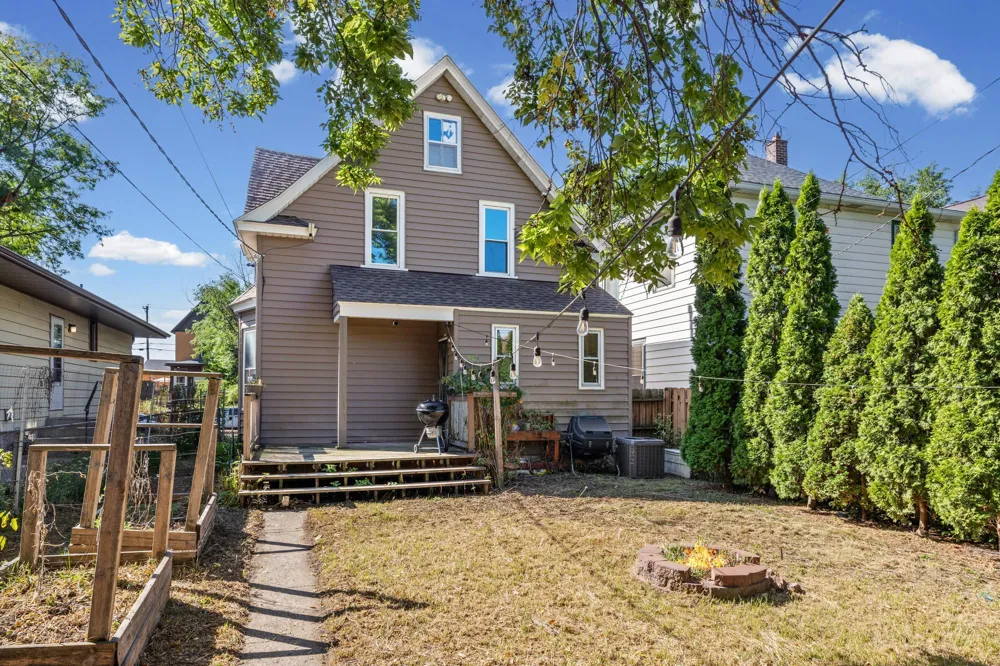 909 Sherburne Avenue Saint Paul, MN 55104