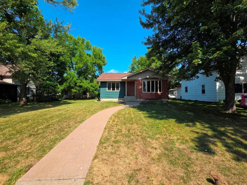 645 W 3rd Street Rush City, MN 55069