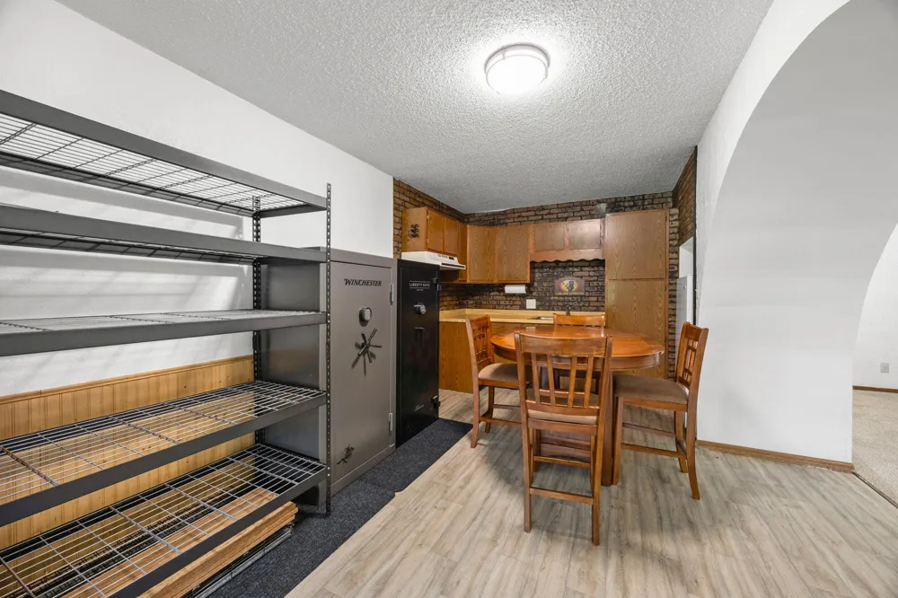 569 327th Avenue NE Cambridge, MN 55008