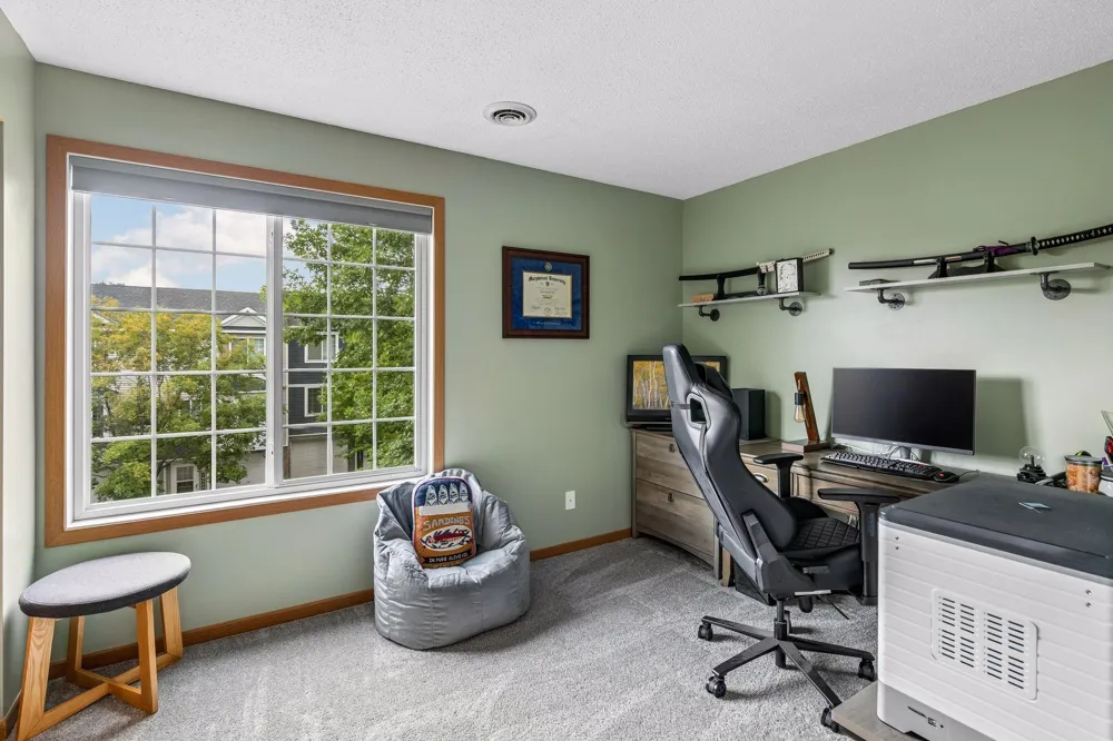 15546 Float Lane #103 Apple Valley, MN 55124