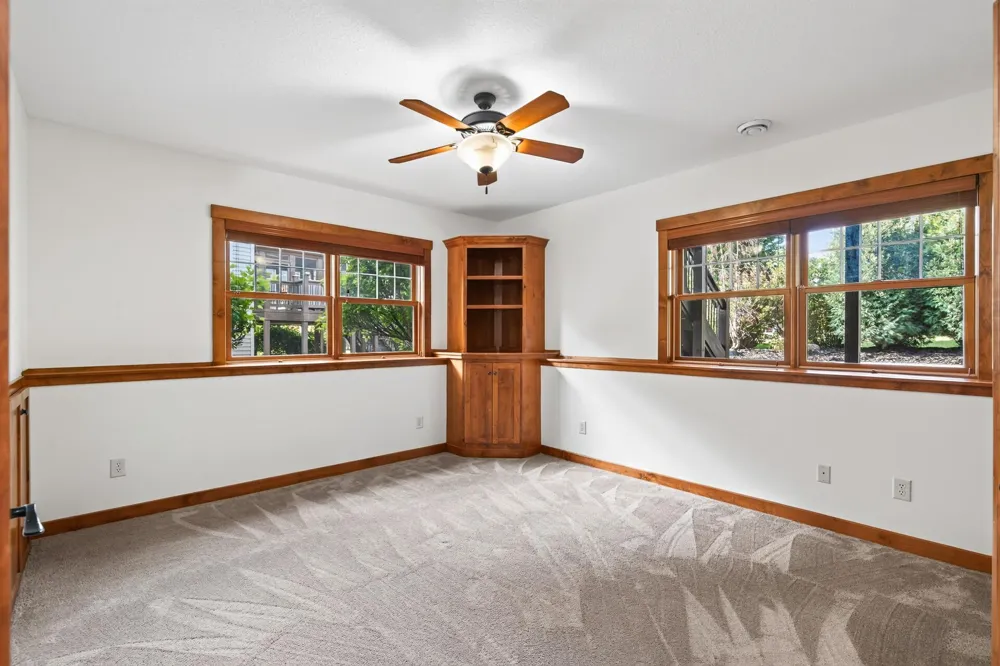 1740 Sandbar Circle Waconia, MN 55387