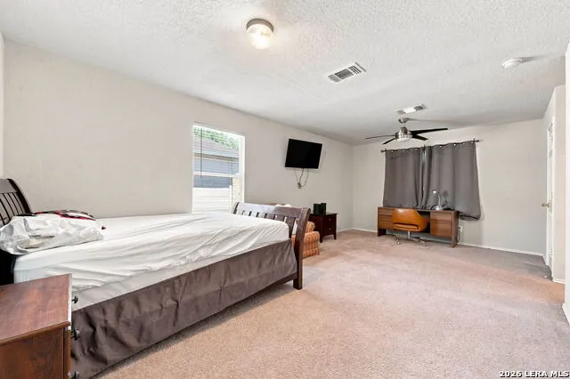 215 ROSWELL CYN San Antonio, TX 78245