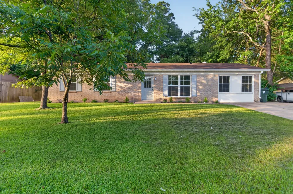2313 Danica Tyler, TX 75701