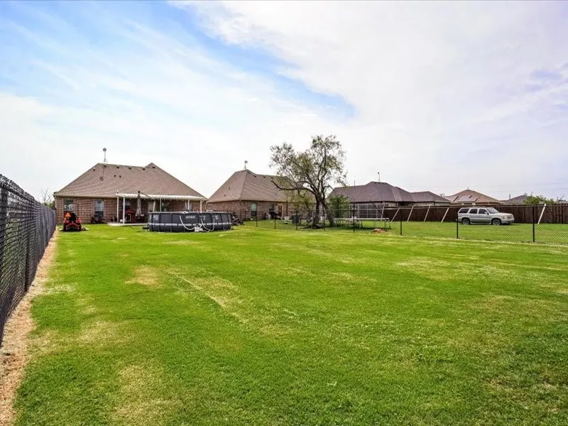 13216 County Road 237 Terrell, TX 75160