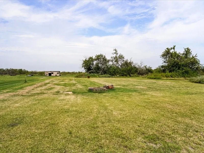 13216 County Road 237 Terrell, TX 75160