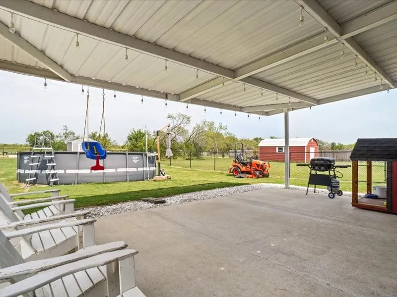 13216 County Road 237 Terrell, TX 75160