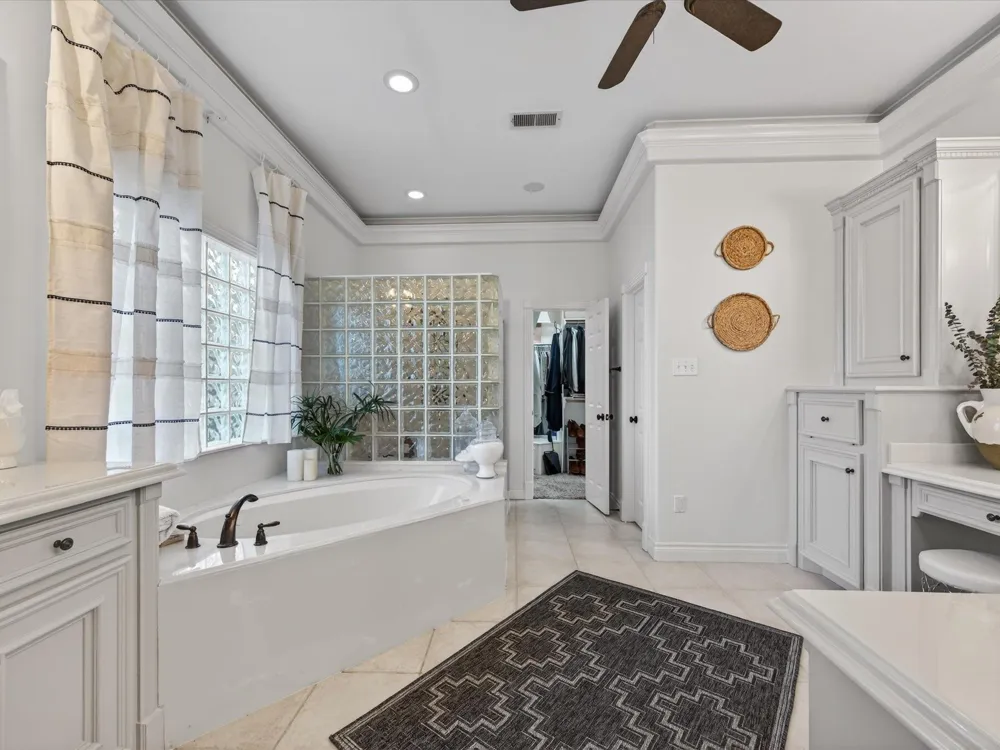 20307 Fairway Trails Lane Spring, TX 77379