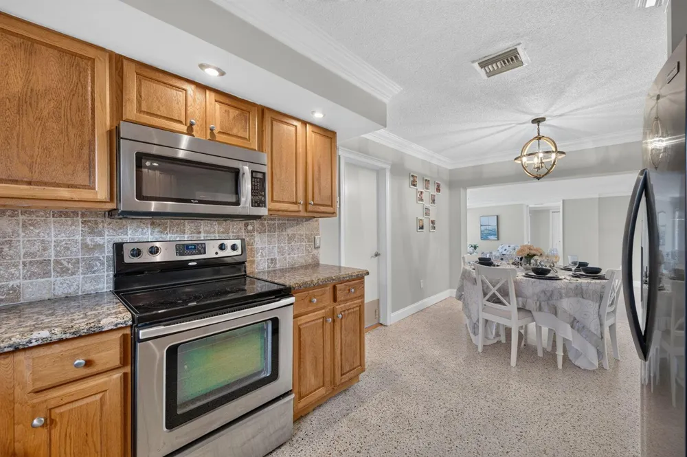 430 SE 6TH TERRACE Pompano Beach, FL 33060