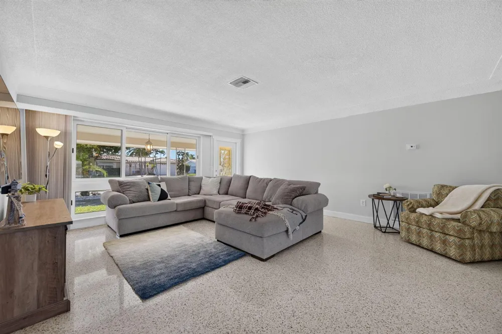 430 SE 6TH TERRACE Pompano Beach, FL 33060