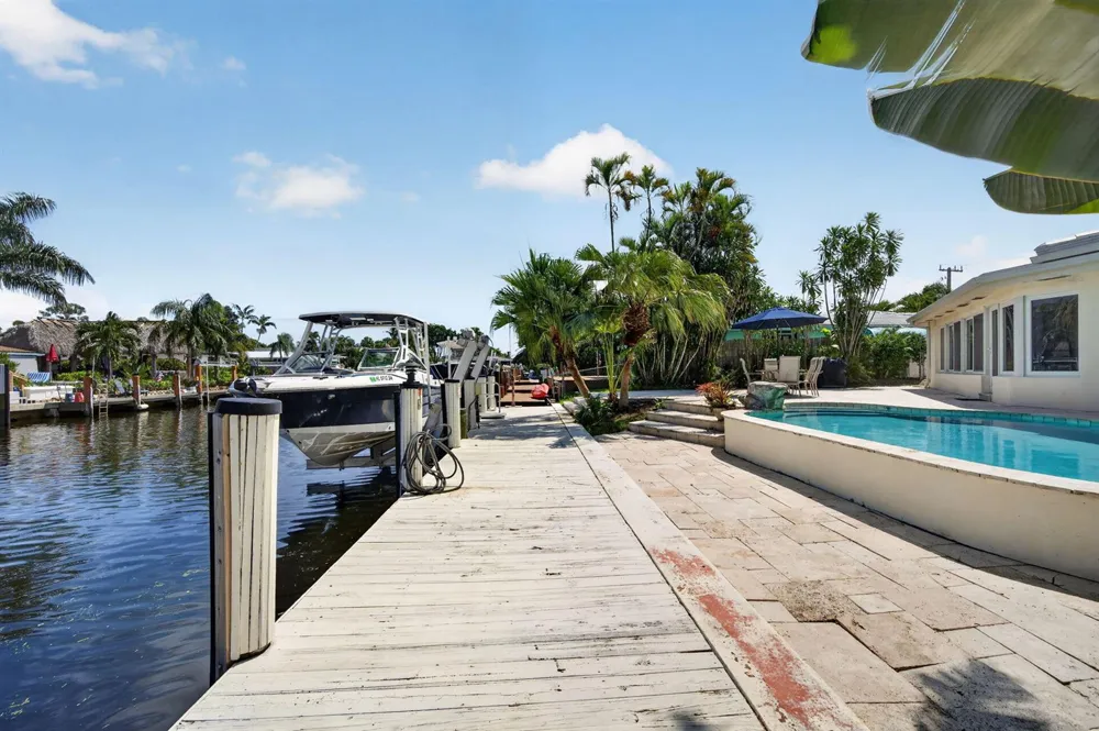 430 SE 6TH TERRACE Pompano Beach, FL 33060