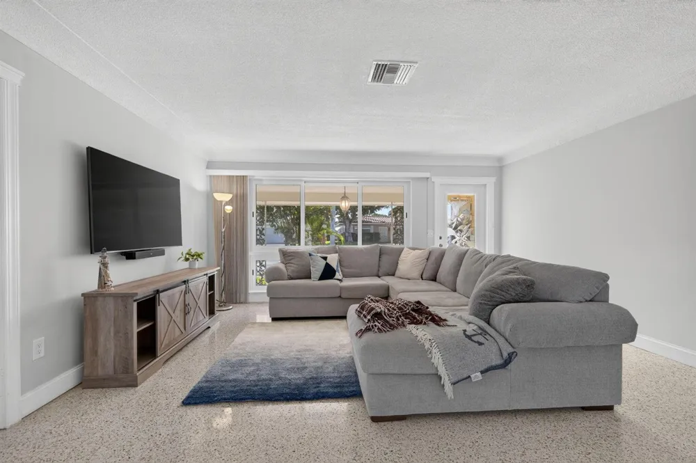 430 SE 6TH TERRACE Pompano Beach, FL 33060