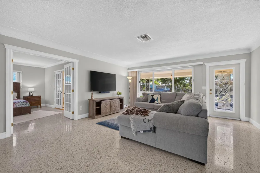 430 SE 6TH TERRACE Pompano Beach, FL 33060
