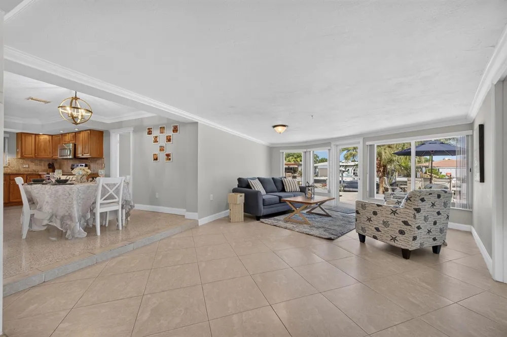 430 SE 6TH TERRACE Pompano Beach, FL 33060