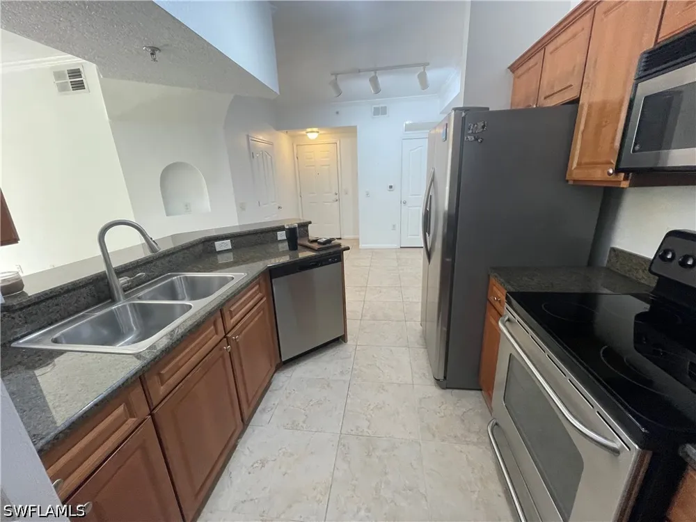 Positano Circle #306 Naples, FL 34105