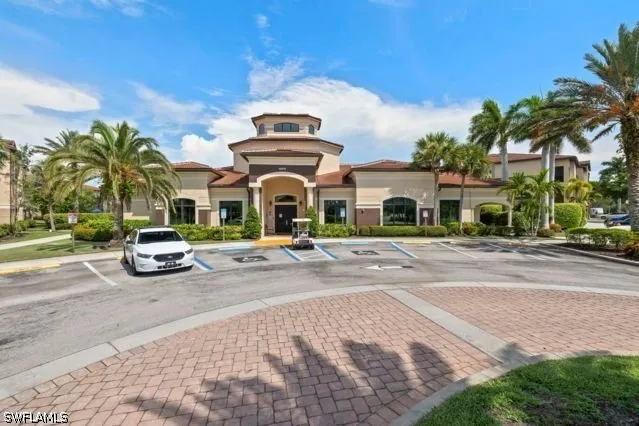 Positano Circle #306 Naples, FL 34105