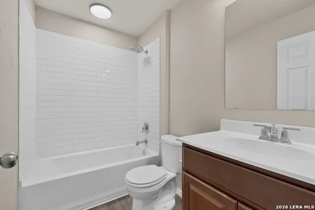 727 Retama Pass San Antonio, TX 78219