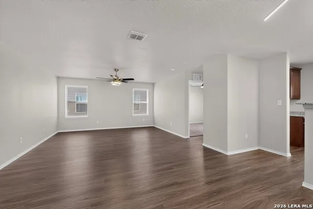 727 Retama Pass San Antonio, TX 78219