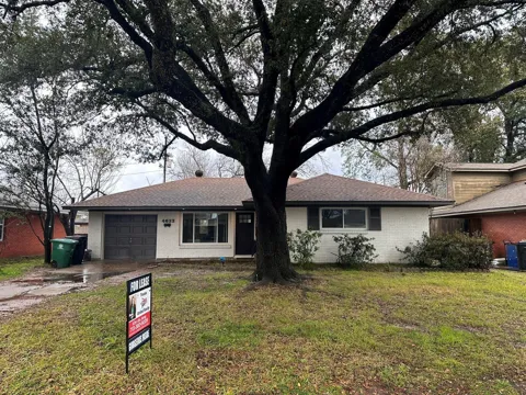 4622 Nina Lee Lane