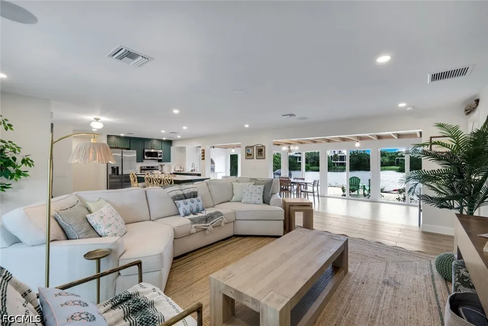 Fish Crow Road Sanibel, FL 33957