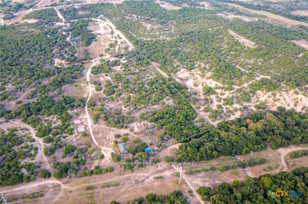 614 Private Road 3004 Lampasas, TX 76550