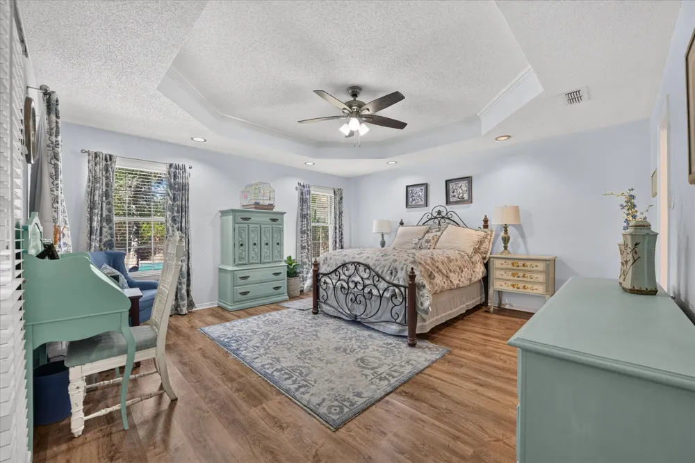 224 Rob Lane Hudson Oaks, TX 76087